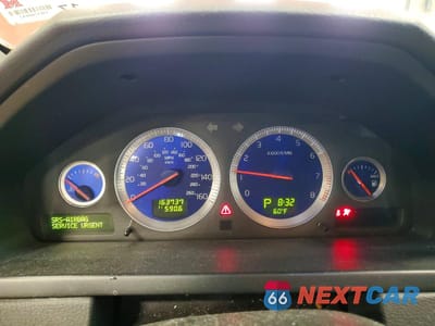 Zdjęcie 9 z 14 samochodu: 2010 VOLVO XC90 VIN:YV4982CT9A1561467 - miniatura