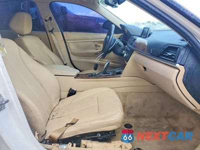 Zdjęcie 7 z 12 samochodu: 2013 BMW 328 I VIN:WBA3A5G52DNP25100 - miniatura