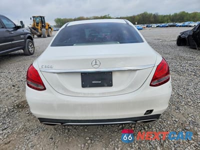 Zdjęcie 6 z 12 samochodu: 2016 MERCEDES-BENZ C 300 VIN:55SWF4JB4GU178892 - miniatura