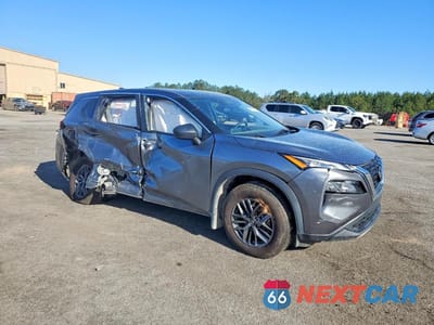 Czwarte zdjęcie samochodu z boku: 2021 NISSAN ROGUE S VIN:5N1AT3AA4MC840030 - miniatura