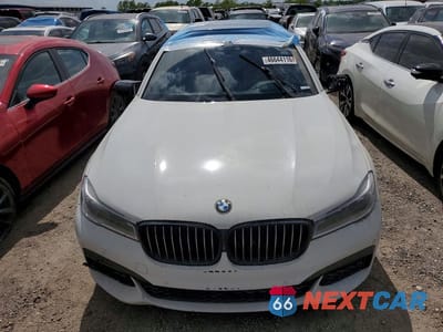 Piąte zdjęcie samochodu w środku: 2019 BMW 750 XI VIN:WBA7F2C58KB239932 - miniatura