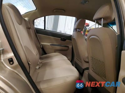 Zdjęcie 10 z 11 samochodu: 2010 HYUNDAI ACCENT GLS VIN:KMHCN4BC6AU443126 - miniatura