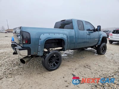 Trzecie zdjęcie samochodu z tyłu: 2008 CHEVROLET SILVERADO K2500 HEAVY DUTY VIN:1GCHK29618E195587 - miniatura