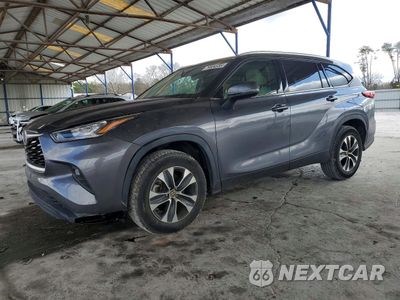 2020 TOYOTA HIGHLANDER XLE 5TDGZRAHXLS506952 - główne zdjęcie licytacji z USA - miniatura