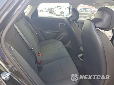 Zdjęcie 10 z 11 samochodu: 2026 KIA K4 LX VIN:3KPFT4DE7TE278775 - miniatura