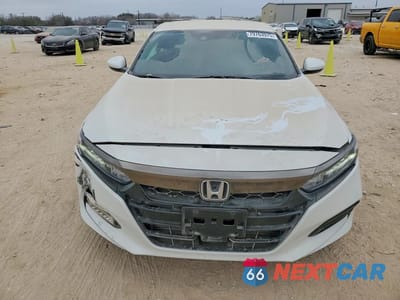 Piąte zdjęcie samochodu w środku: 2019 HONDA ACCORD SPORT VIN:1HGCV1F39KA168370 - miniatura