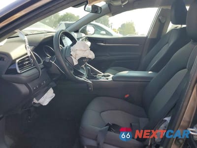 Zdjęcie 7 z 11 samochodu: 2023 TOYOTA CAMRY HYBRID LE VIN:4T1C31AK7PU605660 - miniatura