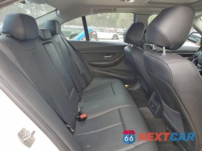 Zdjęcie 10 z 13 samochodu: 2015 BMW 320 I XDRIVE VIN:WBA3C3G54FNS76035 - miniatura