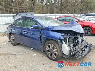 Czwarte zdjęcie samochodu z boku: 2017 NISSAN SENTRA SL VIN:3N1AB7AP6HY238717 - miniatura