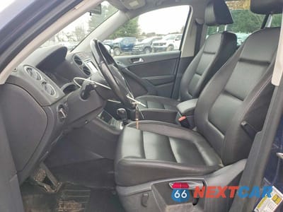 Zdjęcie 7 z 11 samochodu: 2011 VOLKSWAGEN TIGUAN S VIN:WVGBV7AX3BW553820 - miniatura