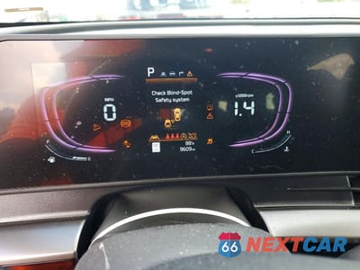 Zdjęcie 9 z 12 samochodu: 2025 KIA SPORTAGE EX VIN:5XYK33DF5SG301649 - miniatura