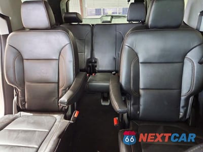 Zdjęcie 10 z 12 samochodu: 2019 CHEVROLET TRAVERSE LT VIN:1GNEVHKW3KJ176939 - miniatura