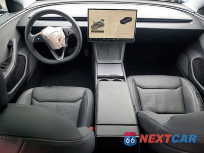 Zdjęcie 8 z 11 samochodu: 2025 TESLA MODEL 3 VIN:5YJ3E1EA2SF916480 - miniatura