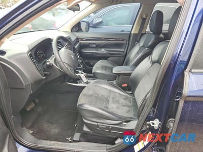 Zdjęcie 7 z 12 samochodu: 2019 MITSUBISHI OUTLANDER SE VIN:JA4AD3A38KZ003255 - miniatura