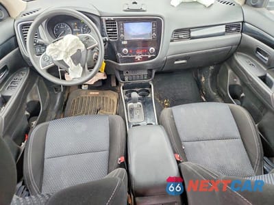 Zdjęcie 8 z 11 samochodu: 2020 MITSUBISHI OUTLANDER ES VIN:JA4AD2A30LZ009160 - miniatura