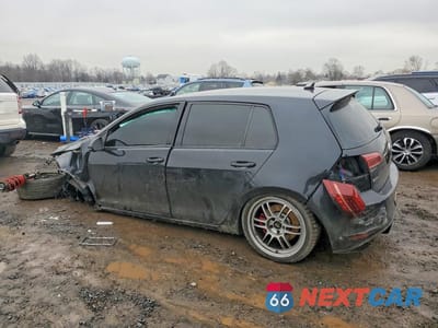 Drugie zdjęcie samochodu z przodu: 2016 VOLKSWAGEN GTI S VIN:3VW4T7AU6GM056368 - miniatura