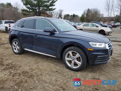 Czwarte zdjęcie samochodu z boku: 2020 AUDI Q5 PREMIUM PLUS VIN:WA1BNAFY3L2018086 - miniatura