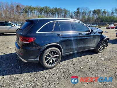 Trzecie zdjęcie samochodu z tyłu: 2021 MERCEDES-BENZ GLC 300 4MATIC VIN:W1N0G8EBXMV285117 - miniatura