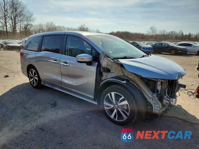 Czwarte zdjęcie samochodu z boku: 2021 HONDA ODYSSEY TOURING VIN:5FNRL6H87MB009524 - miniatura