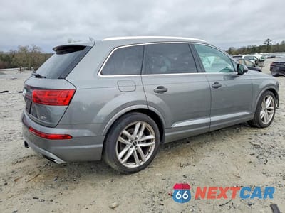 Trzecie zdjęcie samochodu z tyłu: 2017 AUDI Q7 PRESTIGE VIN:WA1VAAF74HD019744 - miniatura
