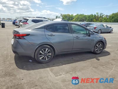 Trzecie zdjęcie samochodu z tyłu: 2021 NISSAN VERSA SV VIN:3N1CN8EV5ML921370 - miniatura