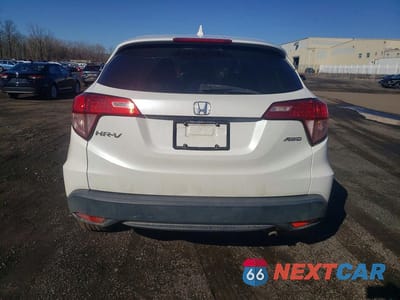 Zdjęcie 6 z 12 samochodu: 2017 HONDA HR-V LX VIN:3CZRU6H37HM700209 - miniatura