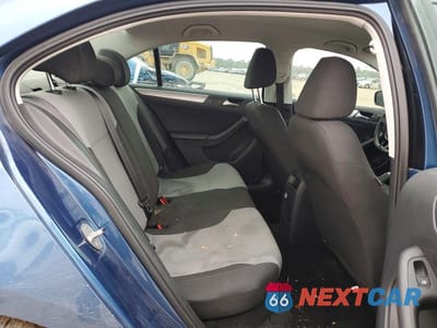 Zdjęcie 10 z 11 samochodu: 2018 VOLKSWAGEN JETTA S VIN:3VW2B7AJXJM222088 - miniatura