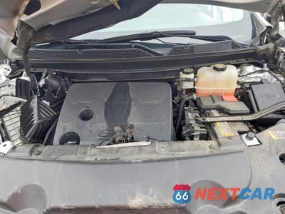 Zdjęcie 11 z 12 samochodu: 2020 CHEVROLET TRAVERSE LS VIN:1GNERFKW5LJ276132 - miniatura