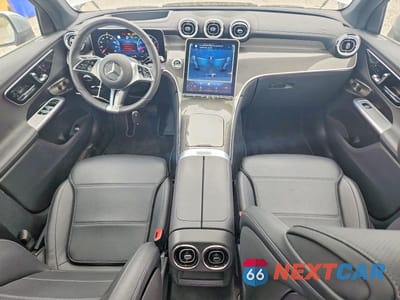 Zdjęcie 8 z 13 samochodu: 2023 MERCEDES-BENZ GLC 300 4MATIC VIN:W1NKM4HB2PF028120 - miniatura