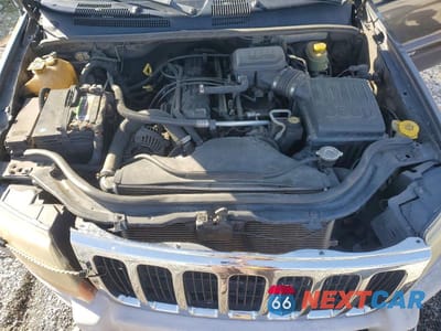 Zdjęcie 12 z 13 samochodu: 2003 JEEP GRAND CHEROKEE LAREDO VIN:1J8GX48S83C598146 - miniatura