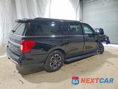 Trzecie zdjęcie samochodu z tyłu: 2024 FORD EXPEDITION MAX XLT VIN:1FMJK1J83REA18786 - miniatura
