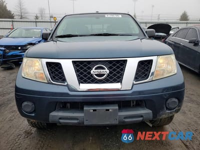 Piąte zdjęcie samochodu w środku: 2014 NISSAN FRONTIER SV VIN:1N6AD0EV8EN729996 - miniatura