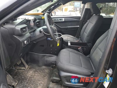 Zdjęcie 7 z 14 samochodu: 2022 FORD EXPLORER POLICE INTERCEPTOR VIN:1FM5K8AB9NGA27206 - miniatura