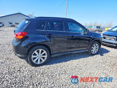 Trzecie zdjęcie samochodu z tyłu: 2013 MITSUBISHI OUTLANDER SPORT SE VIN:4A4AR4AU3DE019131 - miniatura