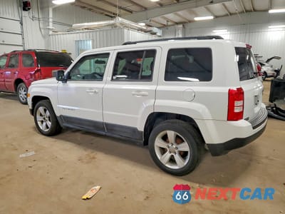 Drugie zdjęcie samochodu z przodu: 2011 JEEP PATRIOT SPORT VIN:1J4NT1GA9BD132326 - miniatura