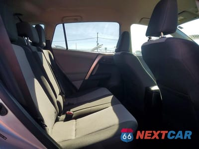Zdjęcie 11 z 13 samochodu: 2013 TOYOTA RAV4 LE VIN:JTMBFREV6DD045927 - miniatura