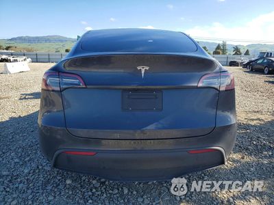 Zdjęcie 6 z 15 samochodu: 2025 TESLA MODEL Y VIN:7SAYGDED9SF266853 - miniatura