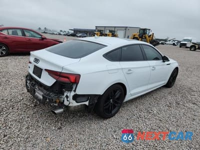 Trzecie zdjęcie samochodu z tyłu: 2019 AUDI A5 PREMIUM PLUS VIN:WAUBNCF55KA096653 - miniatura