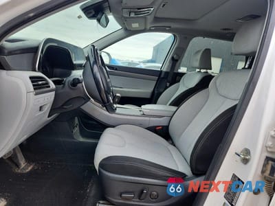 Zdjęcie 7 z 14 samochodu: 2020 HYUNDAI PALISADE SEL VIN:KM8R34HE6LU162312 - miniatura