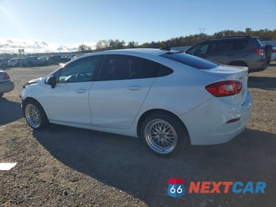 Drugie zdjęcie samochodu z przodu: 2016 CHEVROLET CRUZE LS VIN:1G1BC5SM9G7315189 - miniatura