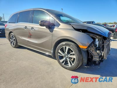 Czwarte zdjęcie samochodu z boku: 2018 HONDA ODYSSEY ELITE VIN:5FNRL6H93JB068123 - miniatura