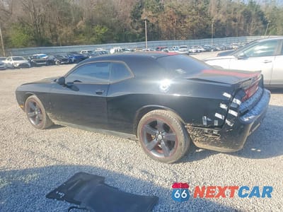 Drugie zdjęcie samochodu z przodu: 2014 DODGE CHALLENGER SXT VIN:2C3CDYAG8EH304437 - miniatura