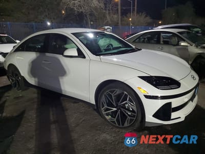 Czwarte zdjęcie samochodu z boku: 2025 HYUNDAI IONIQ 6 SEL VIN:KMHM34AC2SA093346 - miniatura