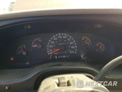 Zdjęcie 9 z 13 samochodu: 2000 FORD ECONOLINE E350 SUPER DUTY WAGON VIN:1FBSS31L0YHB72995 - miniatura
