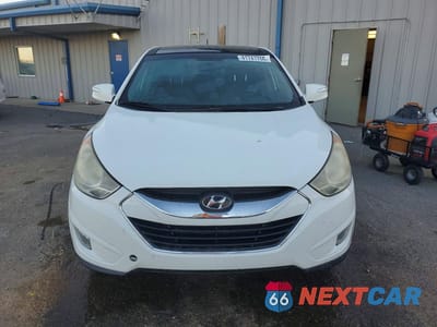 Piąte zdjęcie samochodu w środku: 2013 HYUNDAI TUCSON LIMITED VIN:KM8JU3AC4DU616152 - miniatura