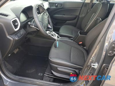 Zdjęcie 7 z 12 samochodu: 2025 HYUNDAI VENUE LIMITED VIN:KMHRC8A34SU370087 - miniatura