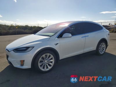 2017 TESLA MODEL X 5YJXCAE26HF057192 - główne zdjęcie licytacji z USA - miniatura