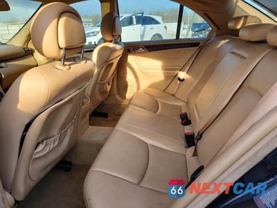 Zdjęcie 10 z 12 samochodu: 2004 MERCEDES-BENZ C 240 VIN:WDBRF61J04E015136 - miniatura