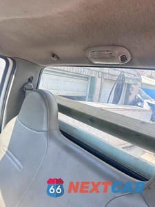 Zdjęcie 6 z 10 samochodu: 2002 FORD F250 SUPER DUTY VIN:1FTNF20L32EA59429 - miniatura