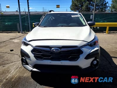 Piąte zdjęcie samochodu w środku: 2024 SUBARU CROSSTREK PREMIUM VIN:JF2GUADC1R8291461 - miniatura